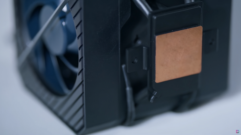 Cooler Master демонстрирует испарительную камеру V8 3DVC, способную рассеивать до 300 Вт, а также G11 360 AIO